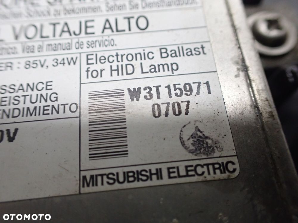 LAMPA LEWA PRZEDNIA XENON SUZUKI GRAND VITARA II 1.9 - 11