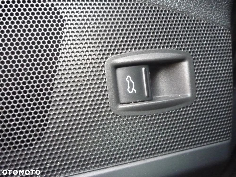 Volkswagen Passat 2.0 Blue TDI DSG SCR Comfortline - 27