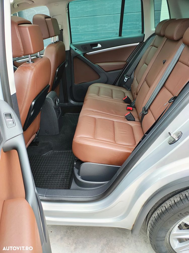 Volkswagen Tiguan 2.0 TDI DPF BlueMotion Technology Exclusive - 26