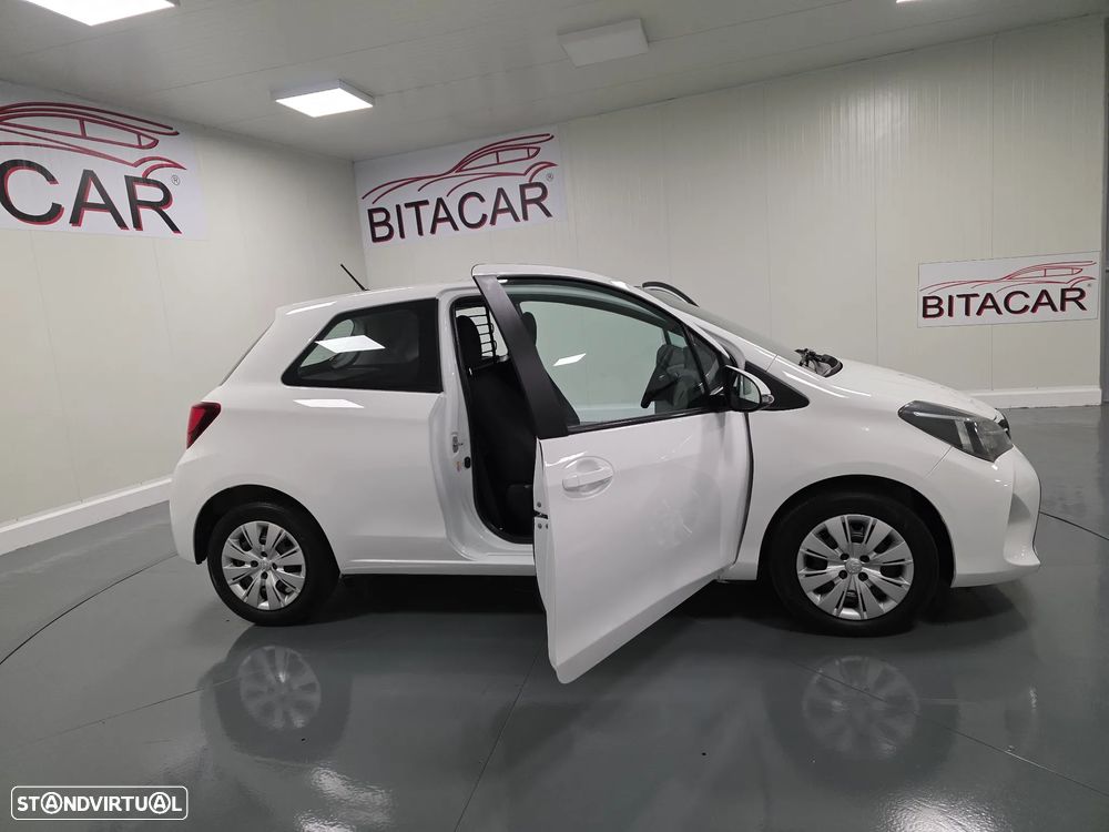 Toyota YARIS BIZZ 1.4 D-4D 90CV IVA DEDUTIVEL - 10