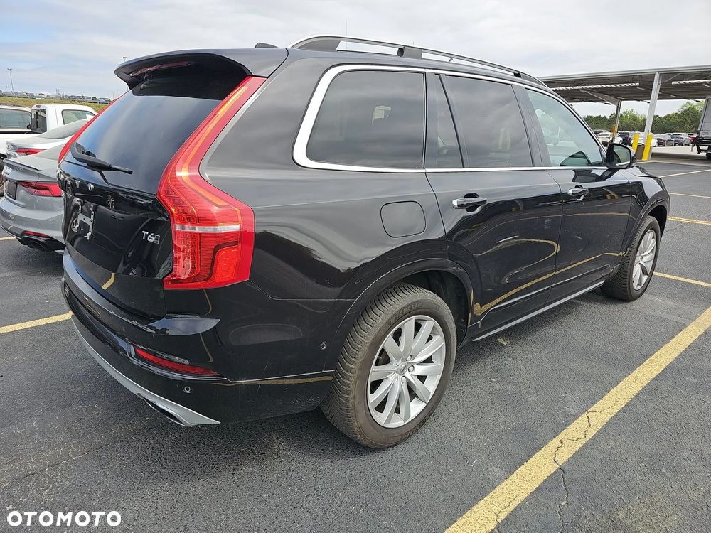Volvo XC 90 T6 AWD Geartronic Momentum - 4