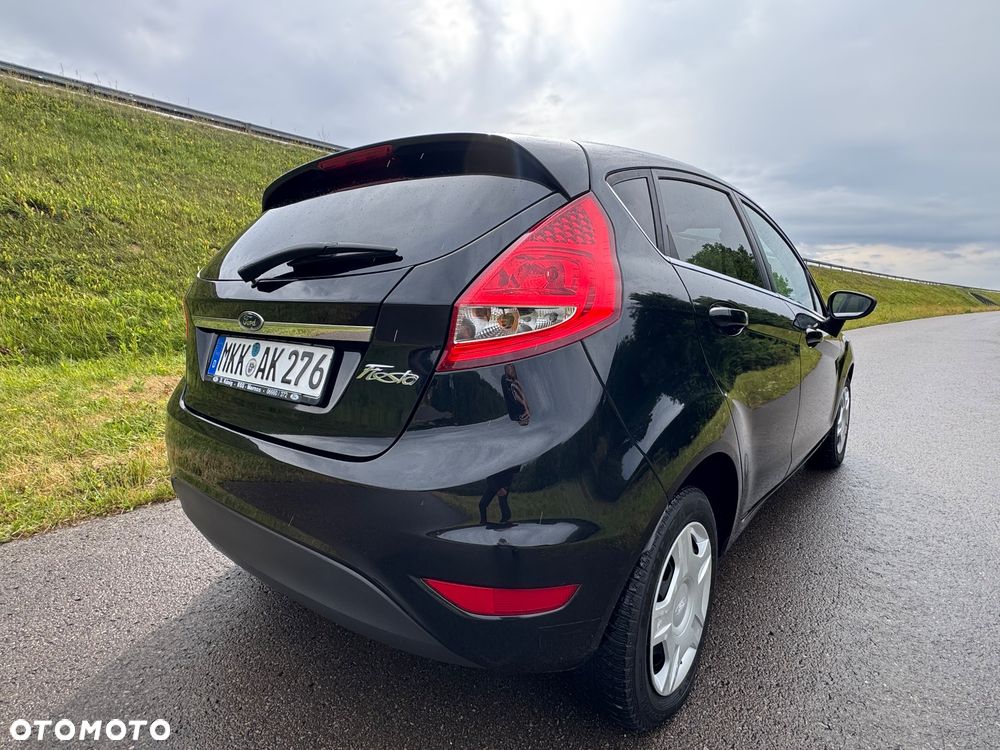 Ford Fiesta 1.25 Champions Edition - 4