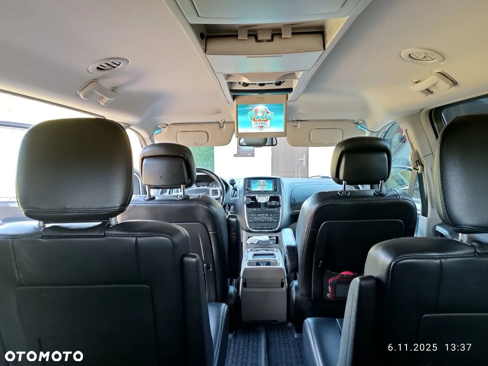 Chrysler Town & Country 3.6 Touring - 20