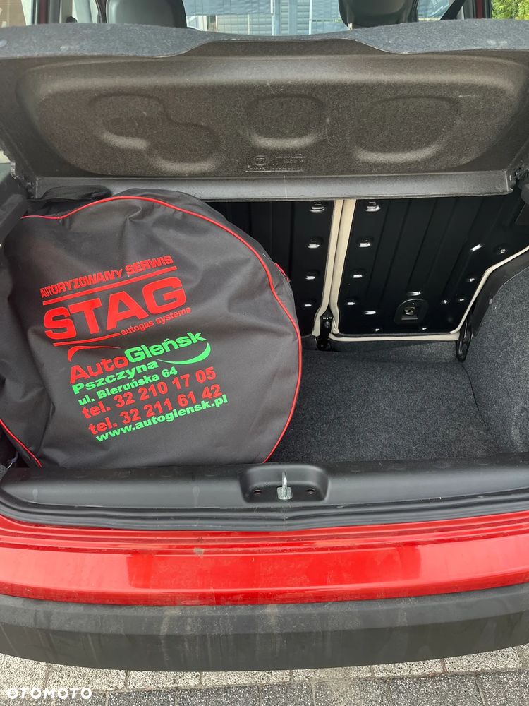 Fiat Panda 1.2 Lounge EU6 - 11