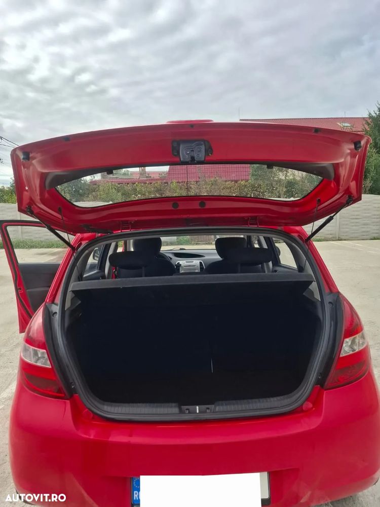 Hyundai i20 - 8