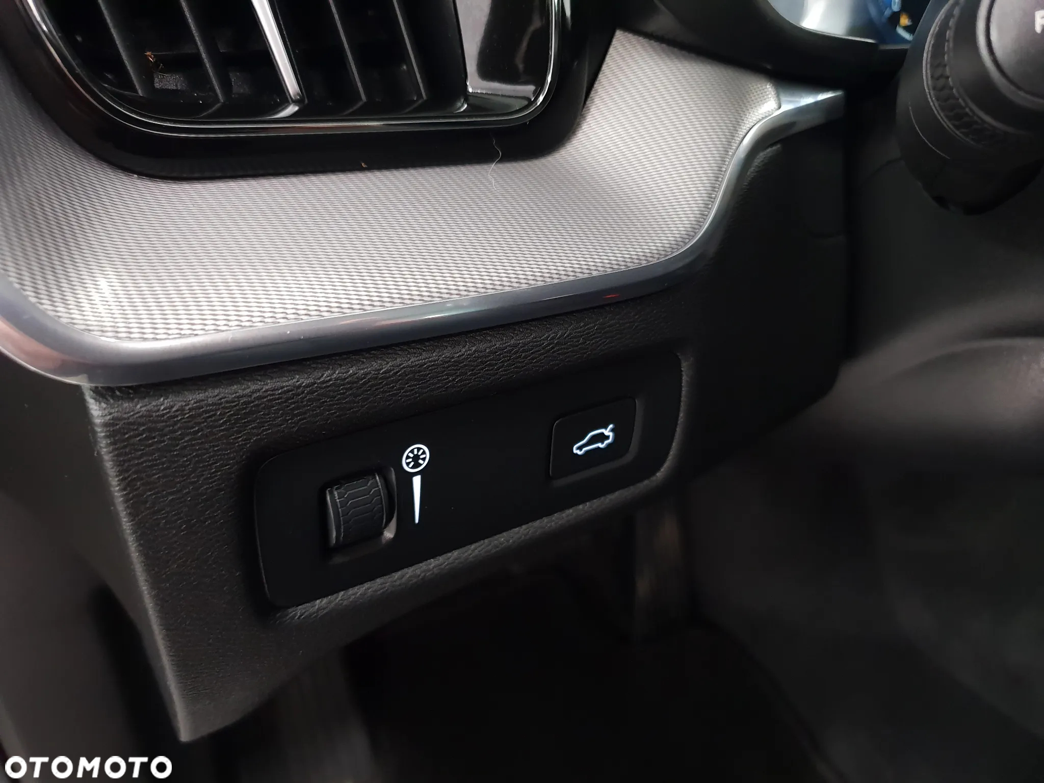 Volvo XC 60 B4 D AWD Geartronic Inscription - 10