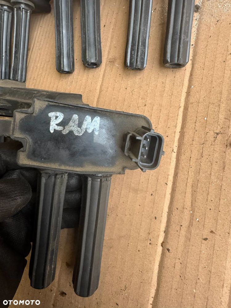 Cewka zapłonowa Dodge RAM III 5.7 HEMI 56029129AA - 3