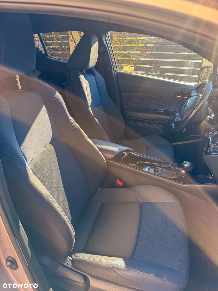 Toyota C-HR 1.2 T Dynamic CVT - 8