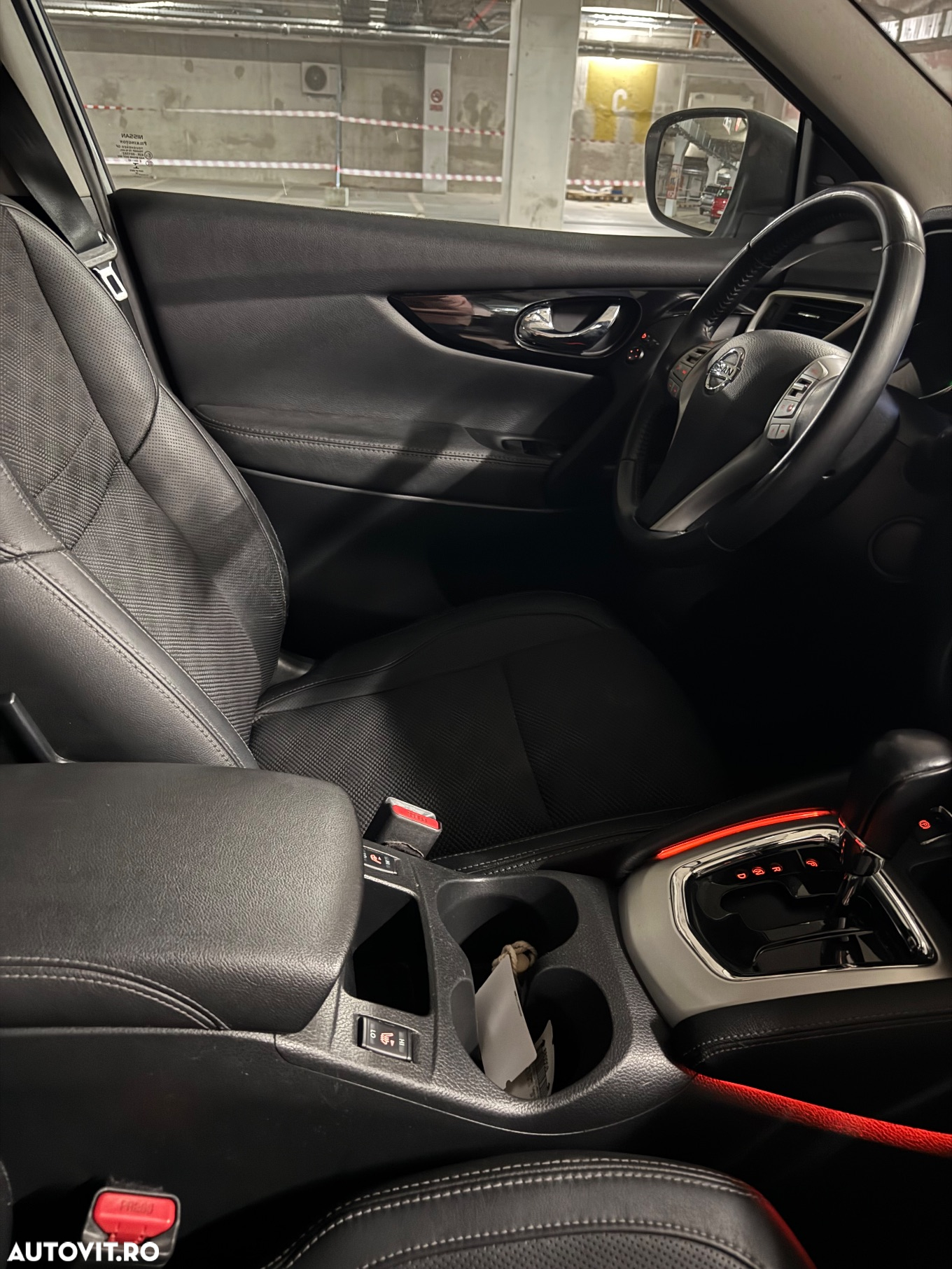 Nissan Qashqai 1.6 DCI Start/Stop X-TRONIC Tekna - 8