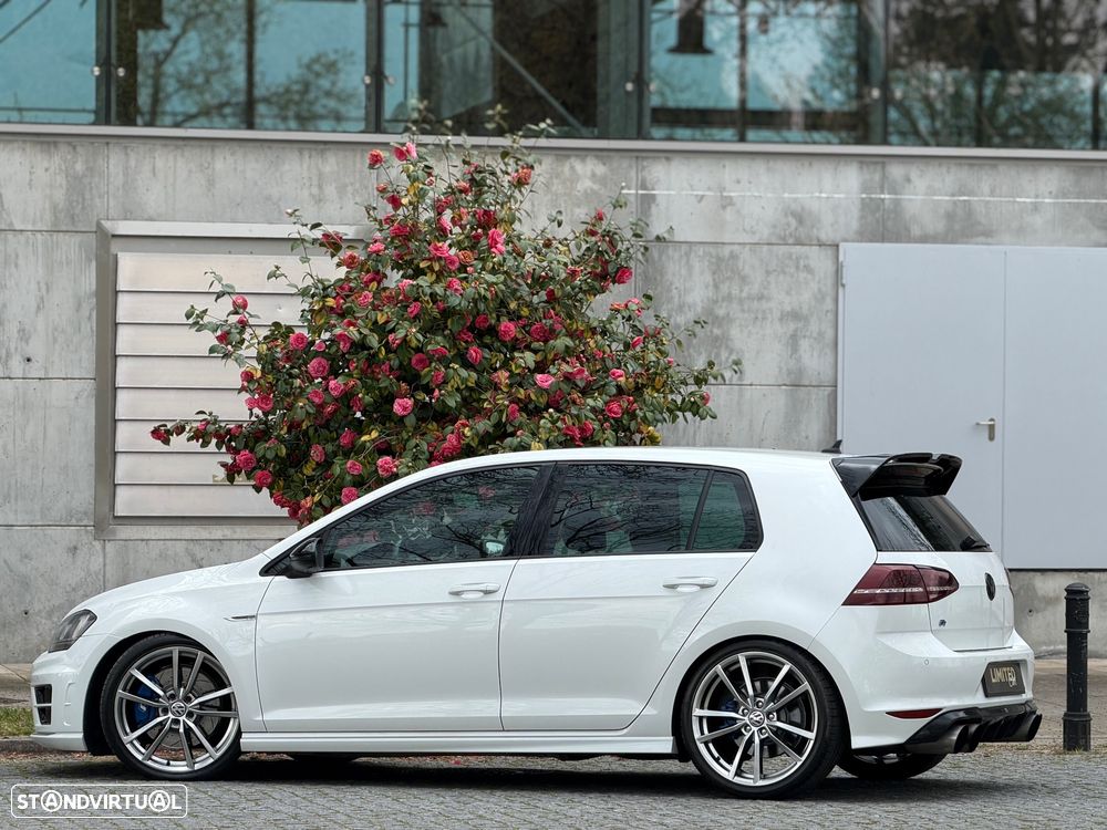 VW Golf R 4Motion BlueMotion DSG - 15