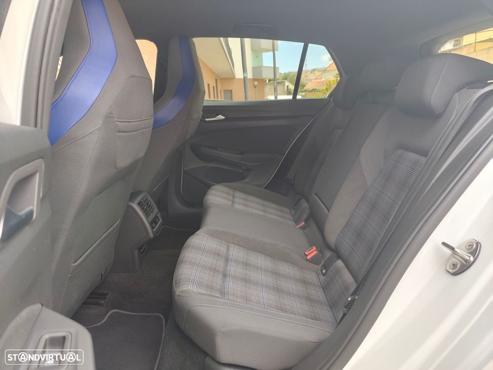 VW Golf 1.4 TSI GTE+ DSG - 26