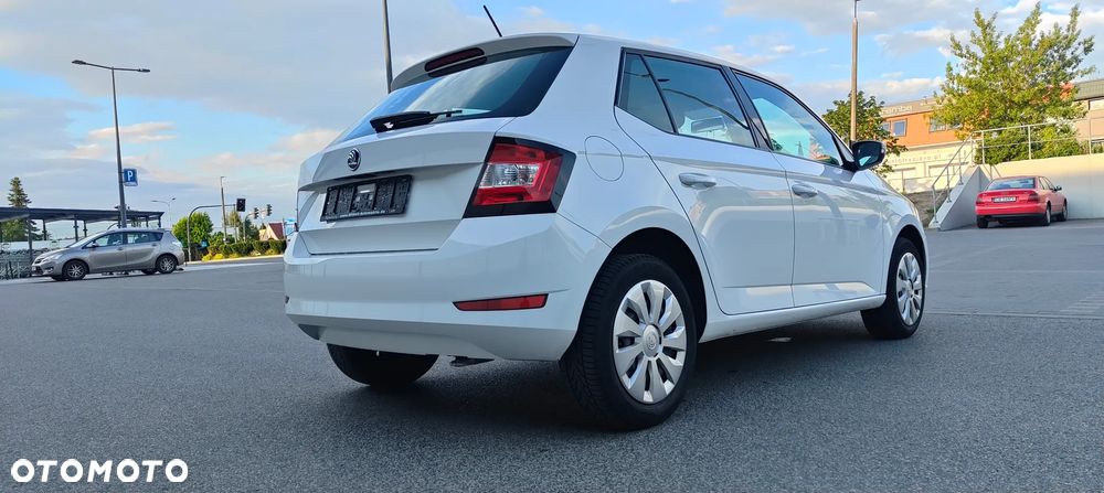 Skoda Fabia 1.0 MPI Ambition - 11
