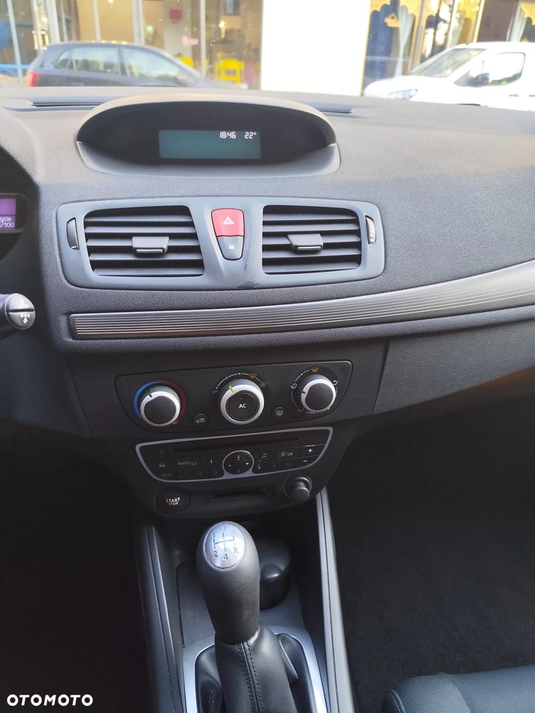Renault Megane 1.6 16V Expression - 6