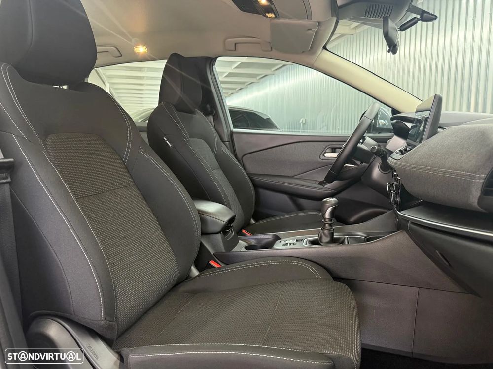 Nissan Qashqai 1.3 DIG-T Engage - 21