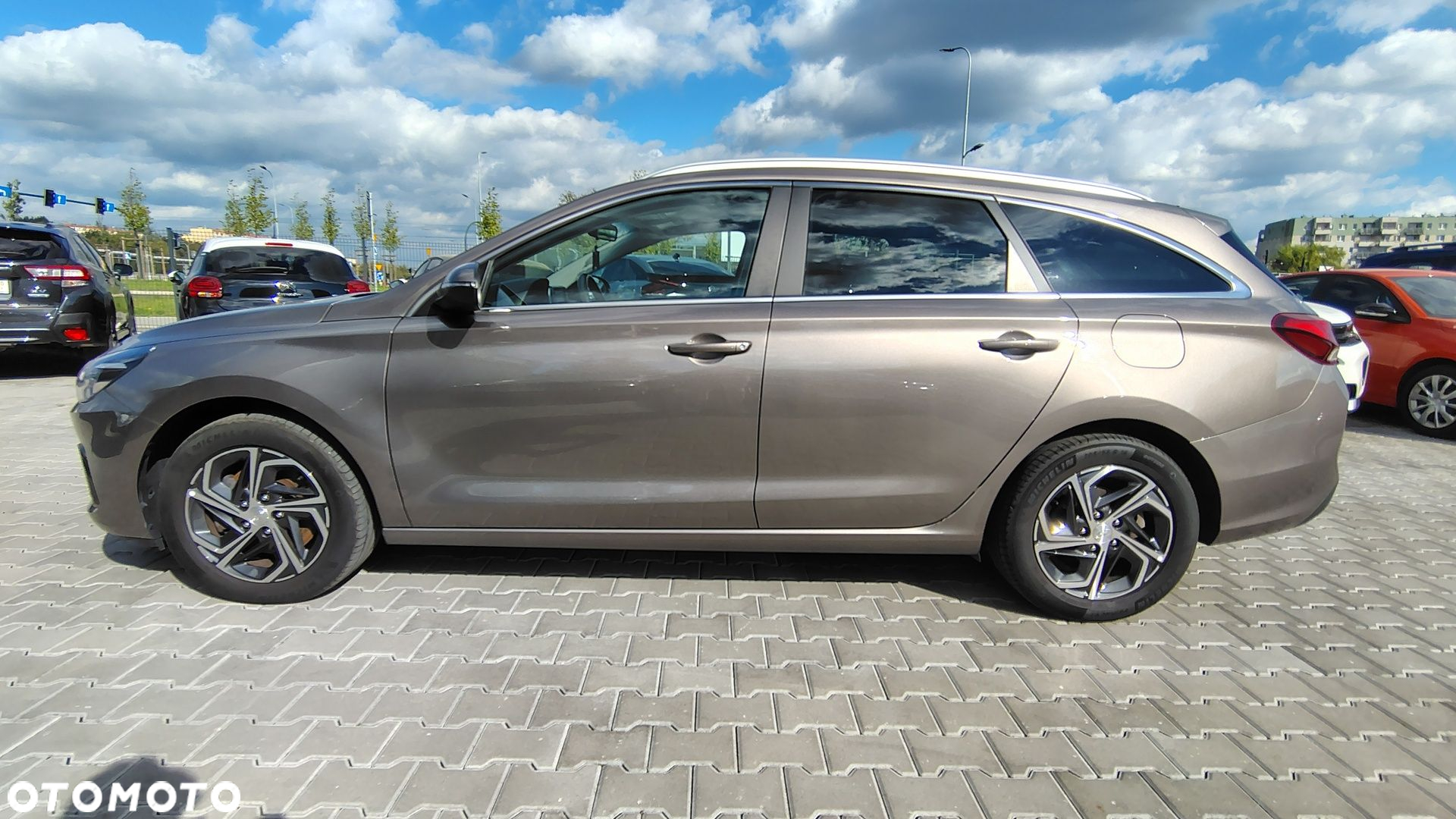 Hyundai i30 1.5 DPI Modern - 6