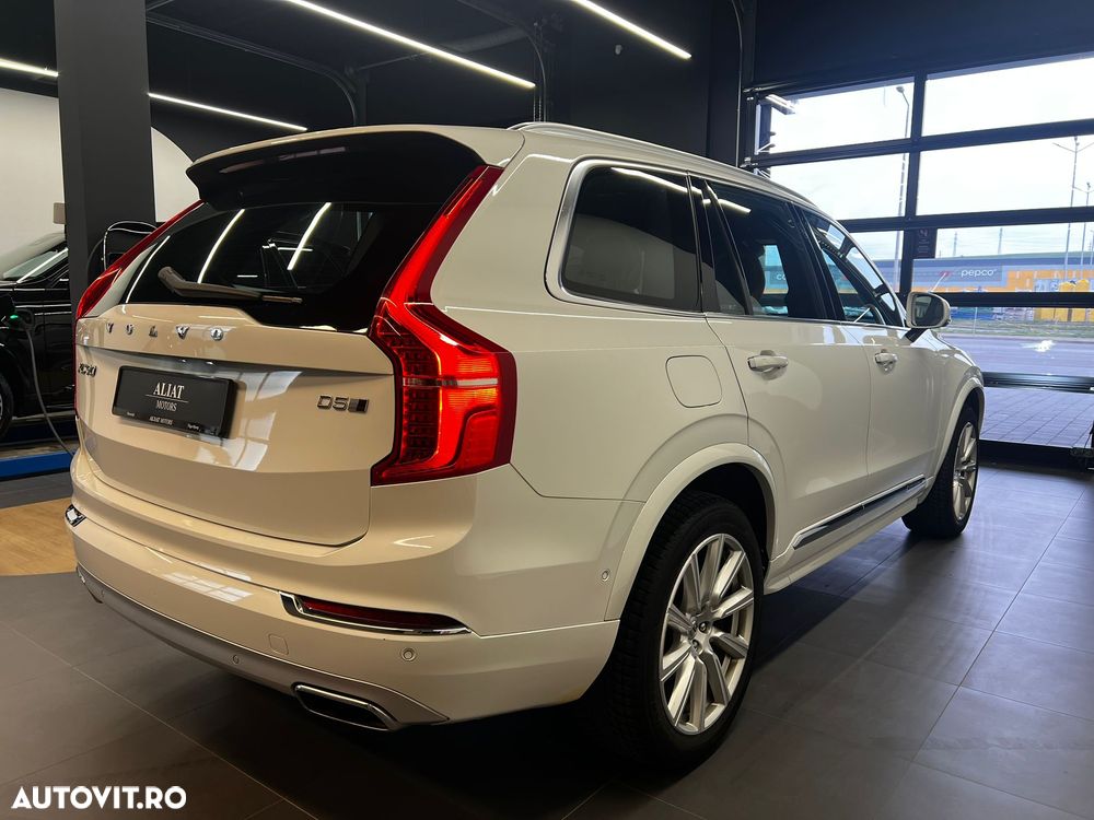 Volvo XC 90 D5 AWD Geartronic Inscription - 3
