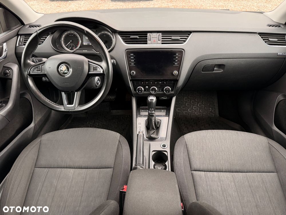 Skoda Octavia 2.0 TDI 4x4 DSG Style - 7