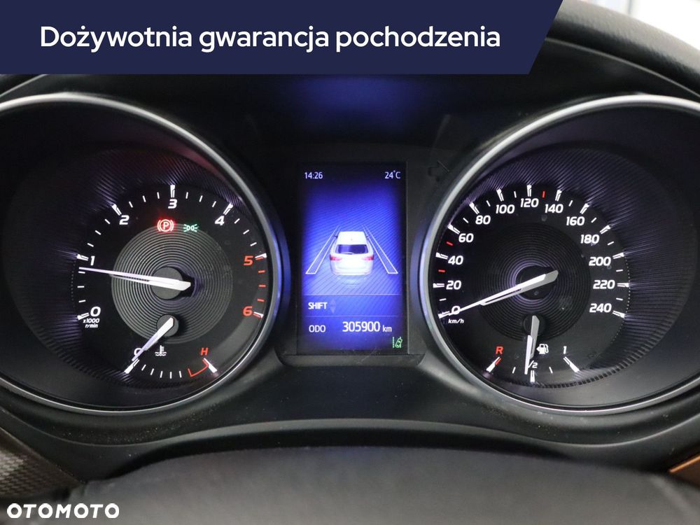 Toyota Avensis - 13