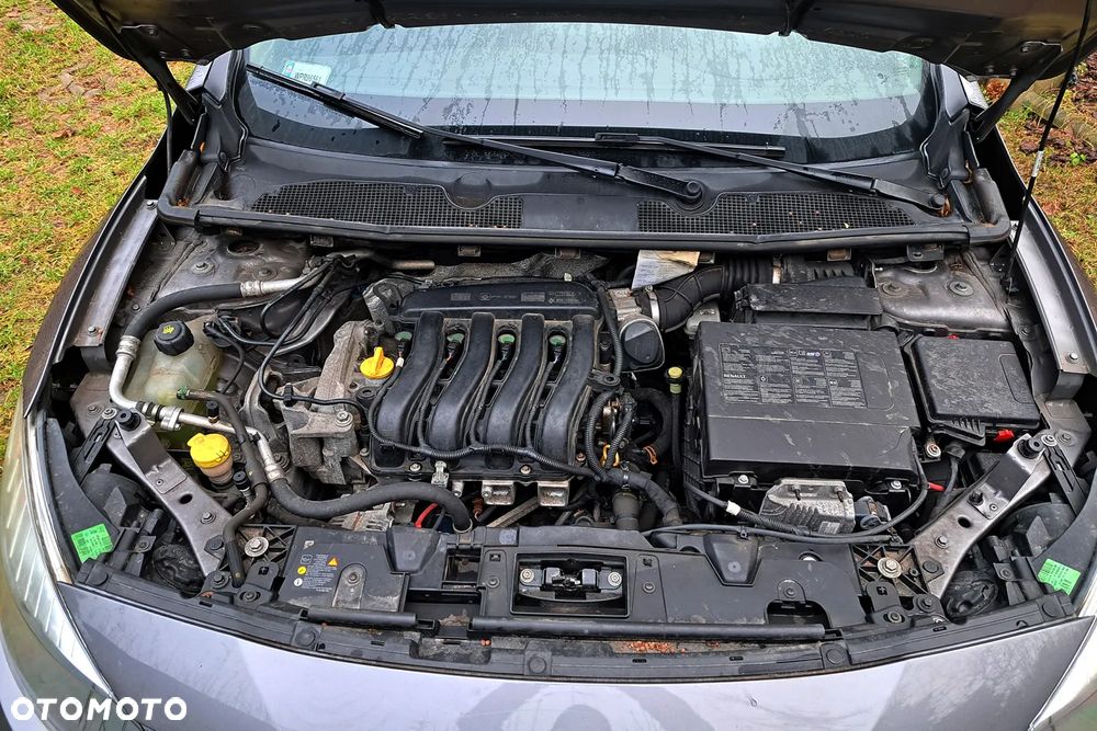 Renault Fluence 1.6 16V Zen - 16