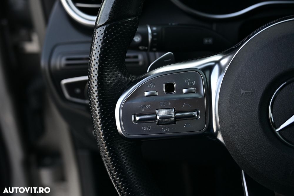 Mercedes-Benz GLC 220 d 4Matic 9G-TRONIC AMG Line Plus - 30