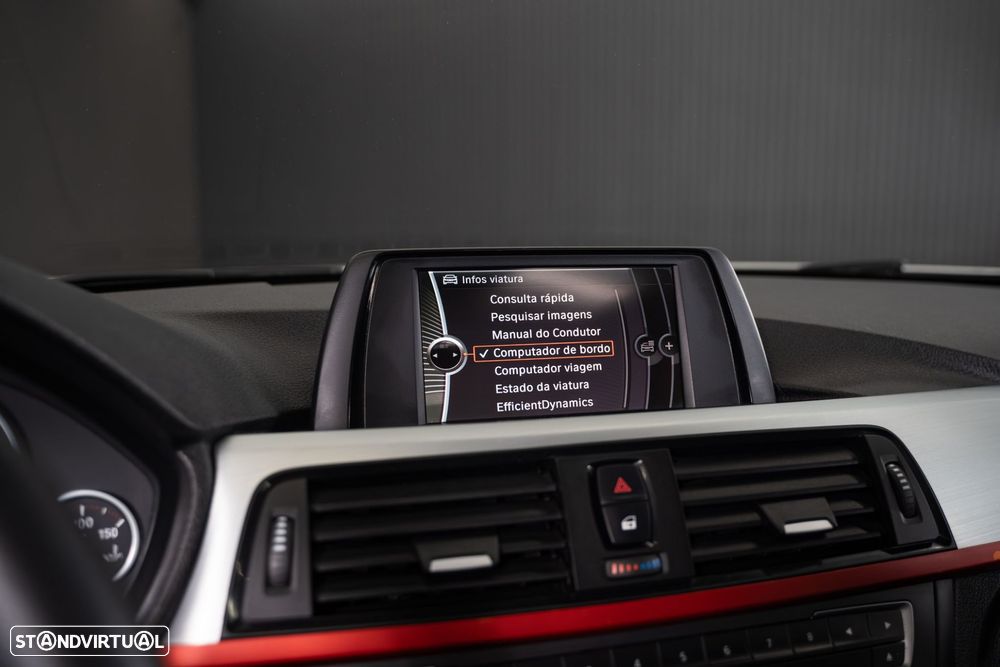 BMW 320 d Auto Line Sport - 29