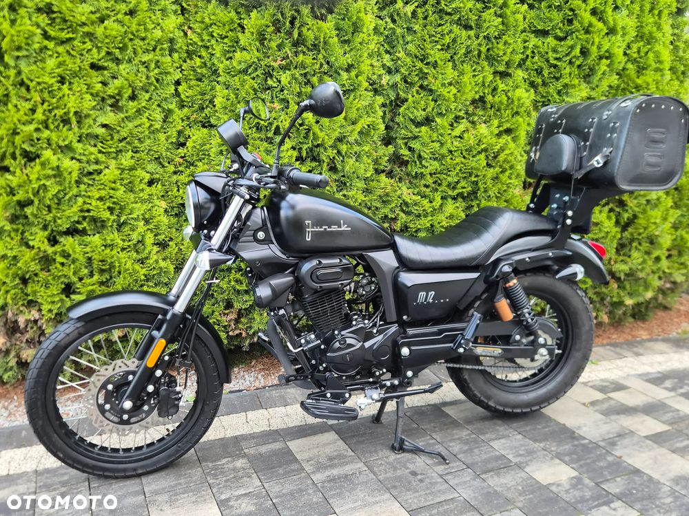 Junak M12 - 4