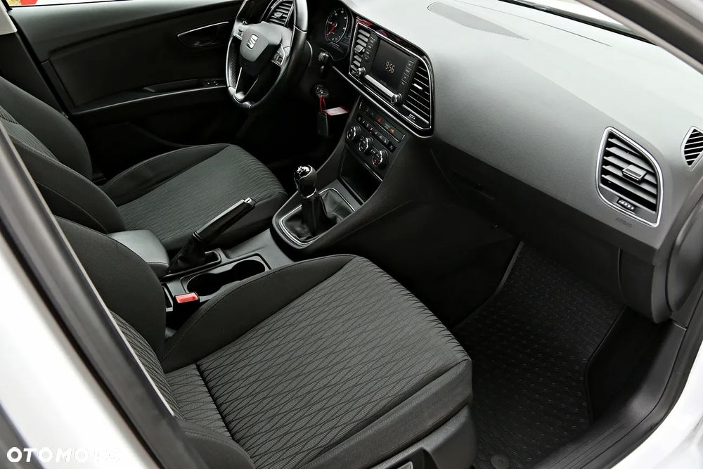 Seat Leon 2.0 TDI DPF Style - 26