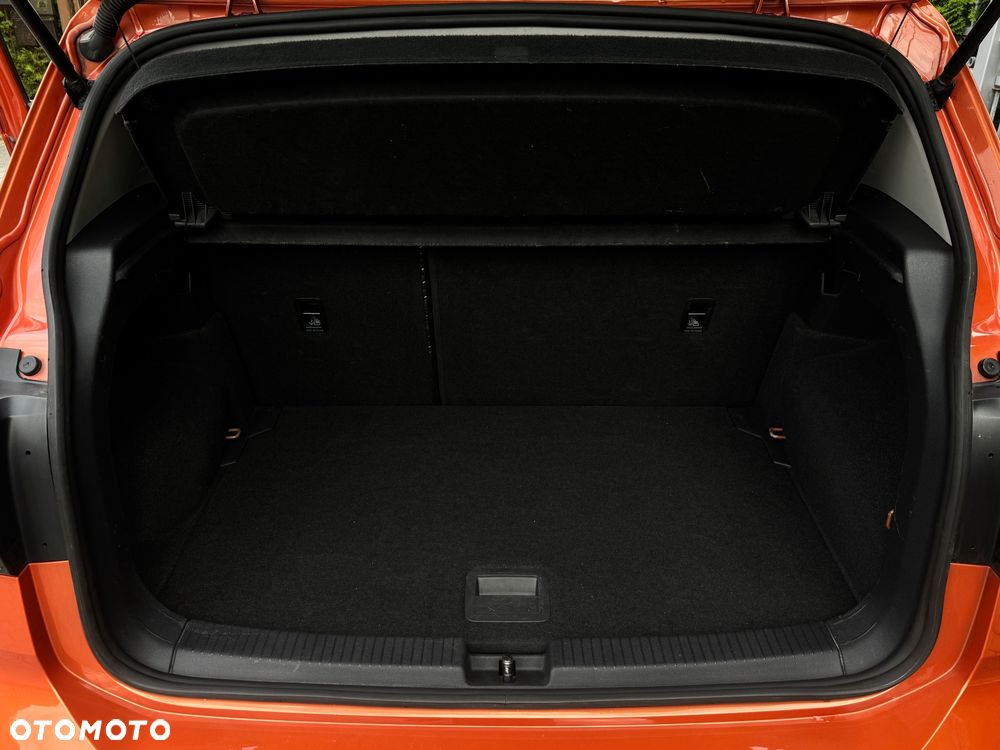 Volkswagen T-Cross 1.0 TSI OPF UNITED - 19