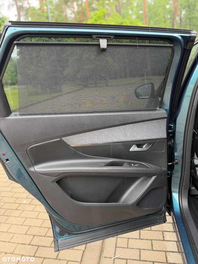 Peugeot 5008 THP 165 EAT6 Allure - 33