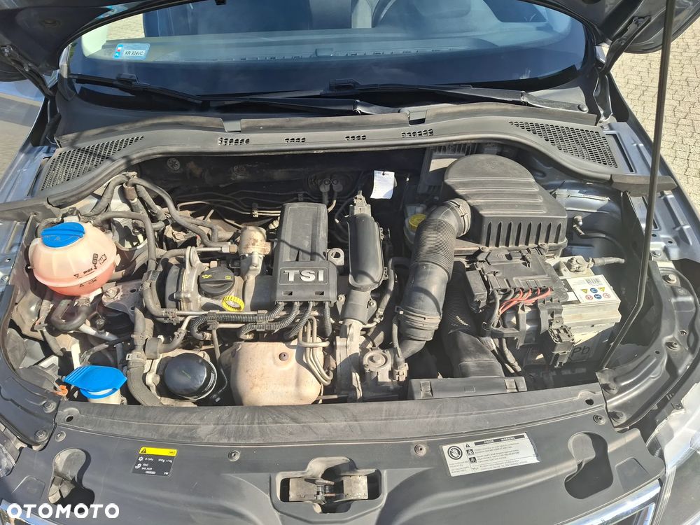Skoda RAPID 1.2 TSI Ambition - 26