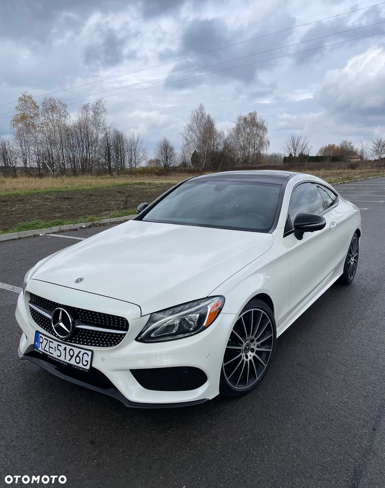 Mercedes-Benz Klasa C 300 9G-TRONIC AMG Line - 1