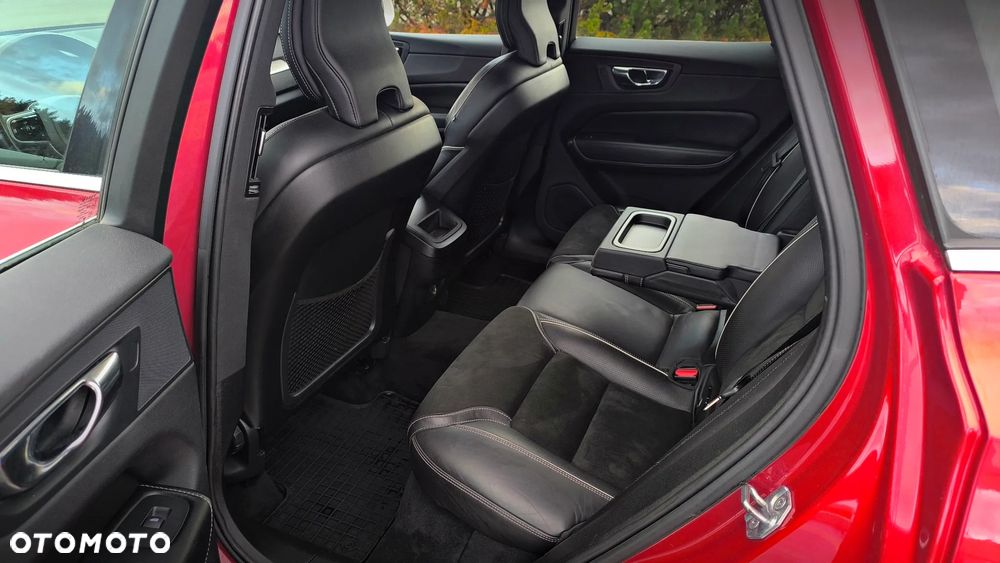 Volvo XC 60 D3 R-Design - 14