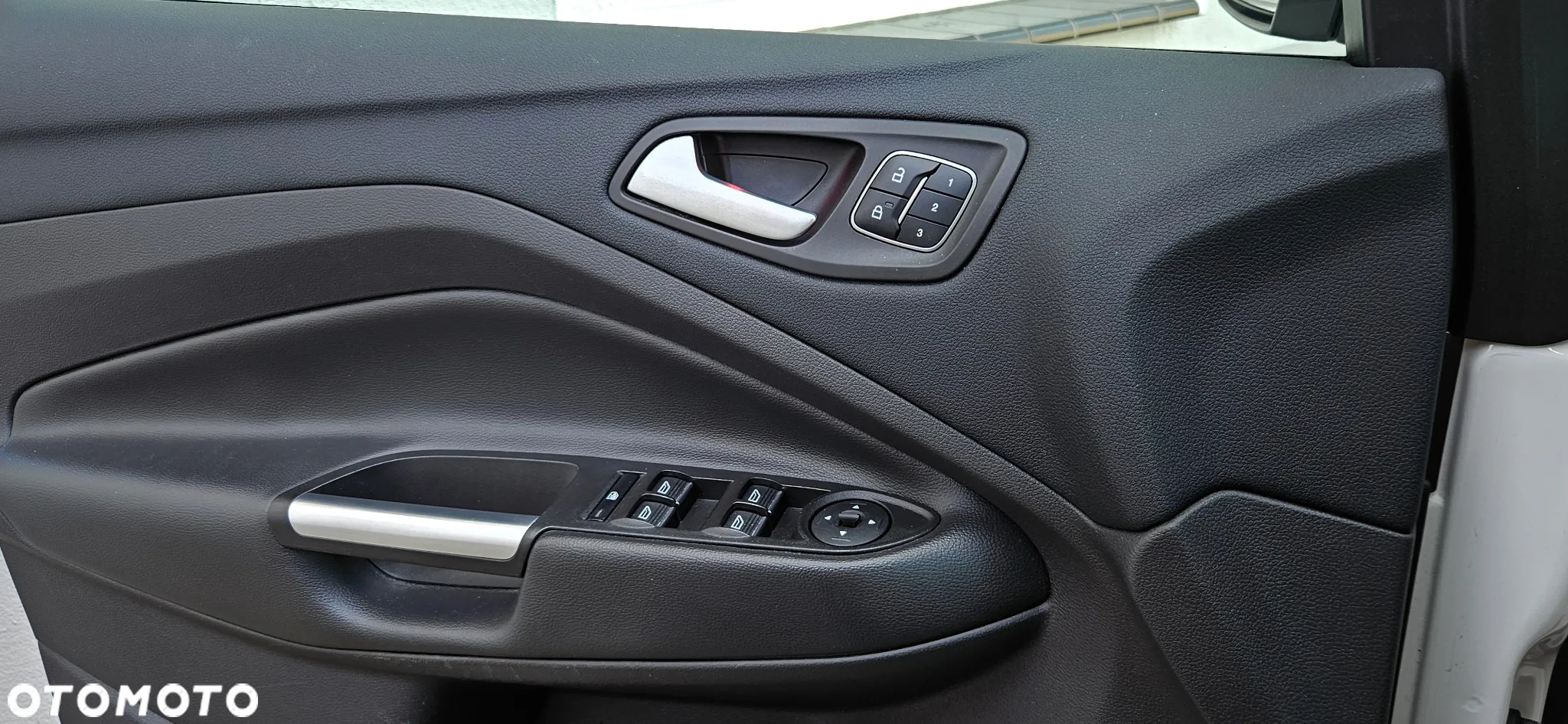 Ford Kuga 2.0 EcoBoost AWD Titanium ASS - 29
