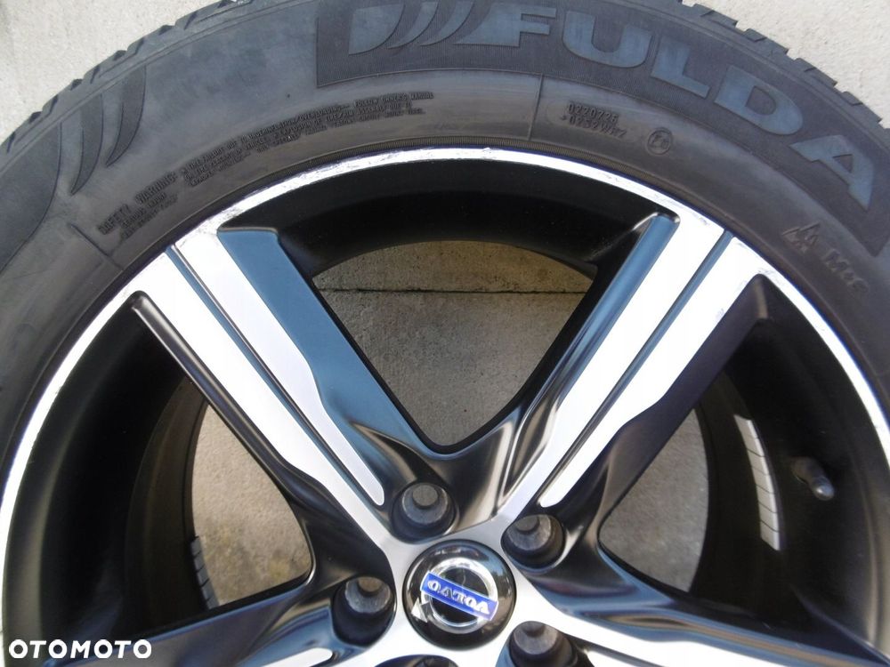 VOLVO S90 V70 XC60 R-DESIGN 8Jx18H2 ET55 - felga - 2