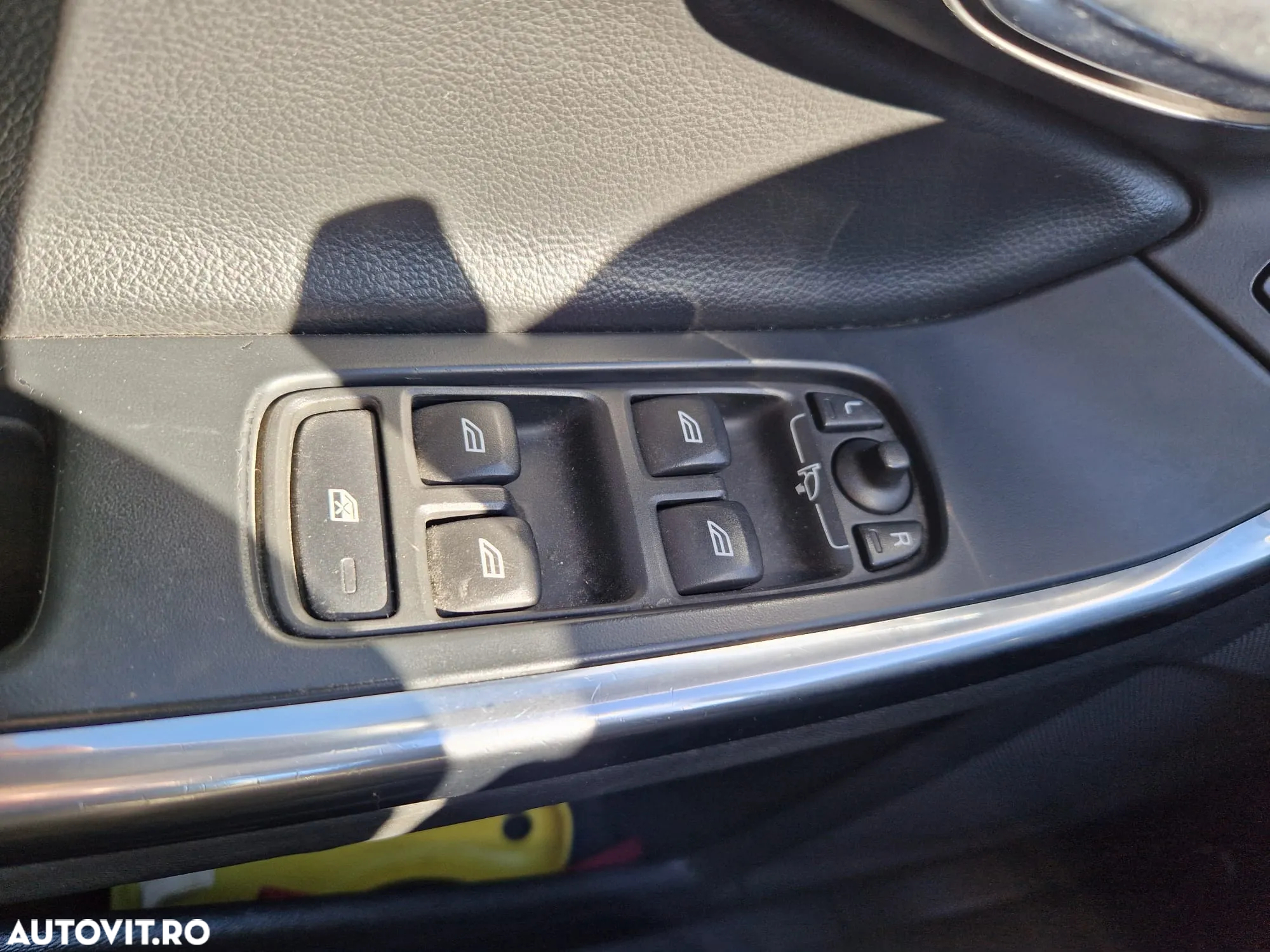 Volvo S60 D2 Geartronic Momentum - 12