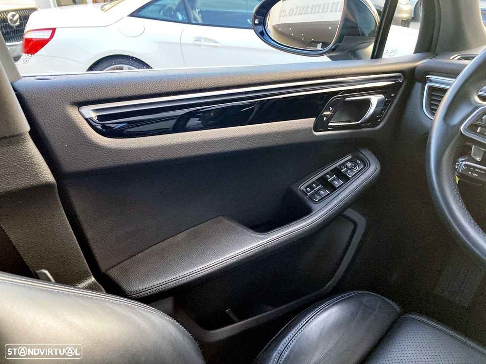 Porsche Macan S PDK - 11