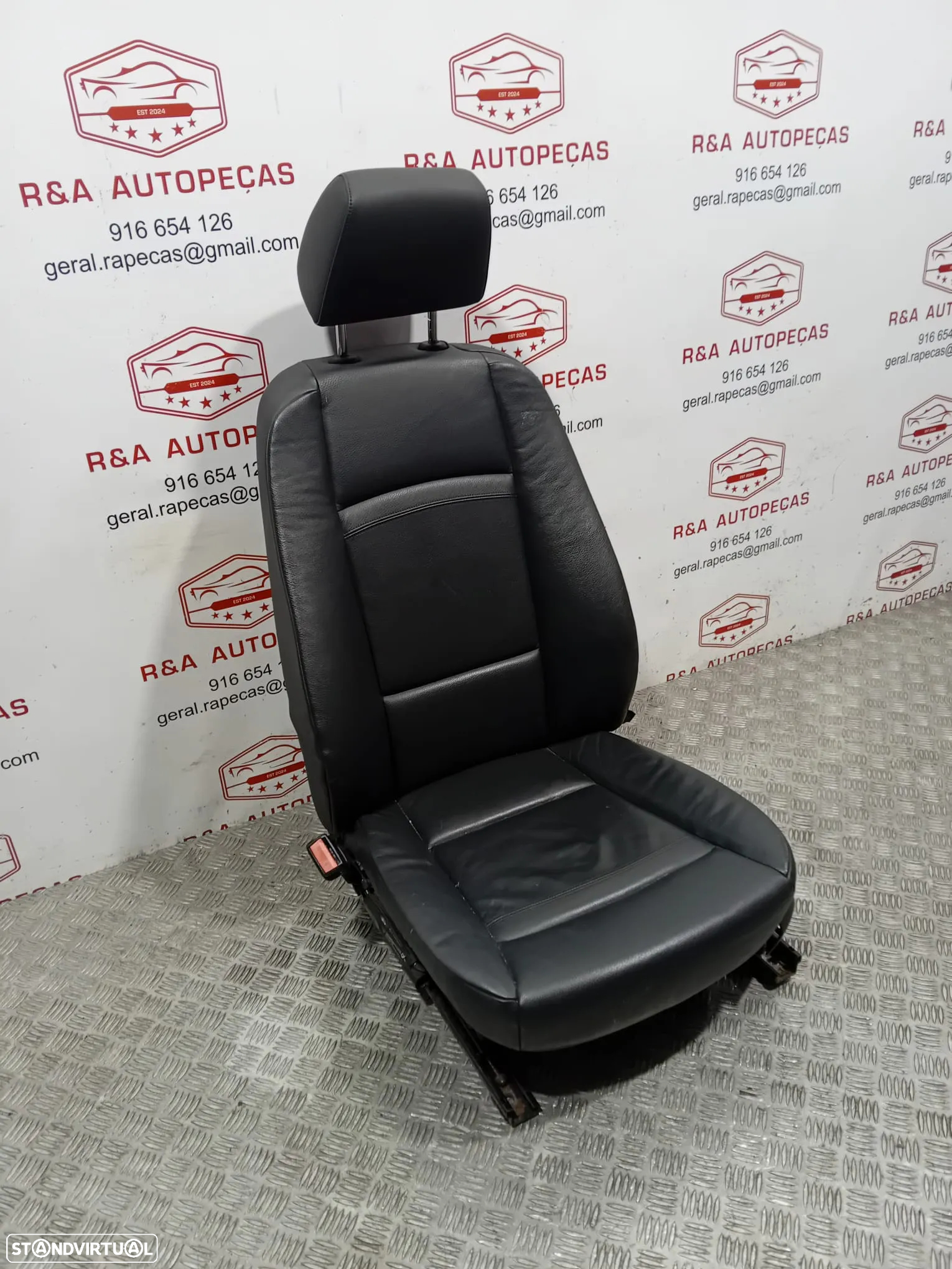 Conjunto de Bancos Bmw Série 3 E92 Coupe em Pele Elétricos Original - 16