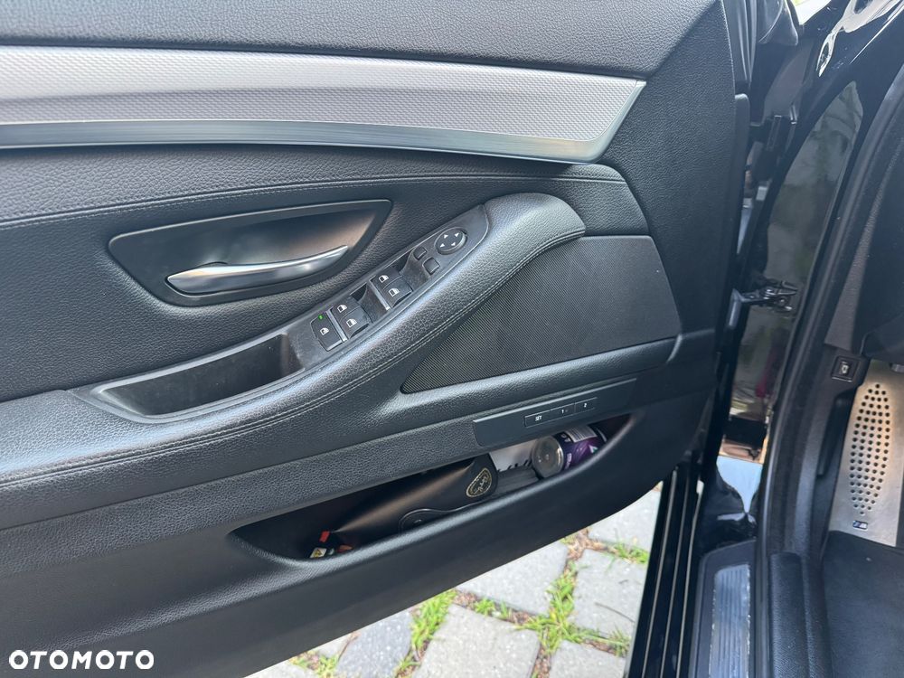 BMW Seria 5 535d xDrive Modern Line - 9