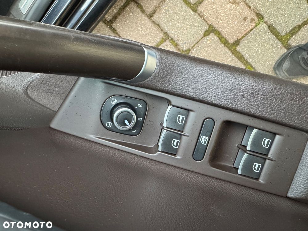 Volkswagen Passat 2.0 TSI Highline - 13