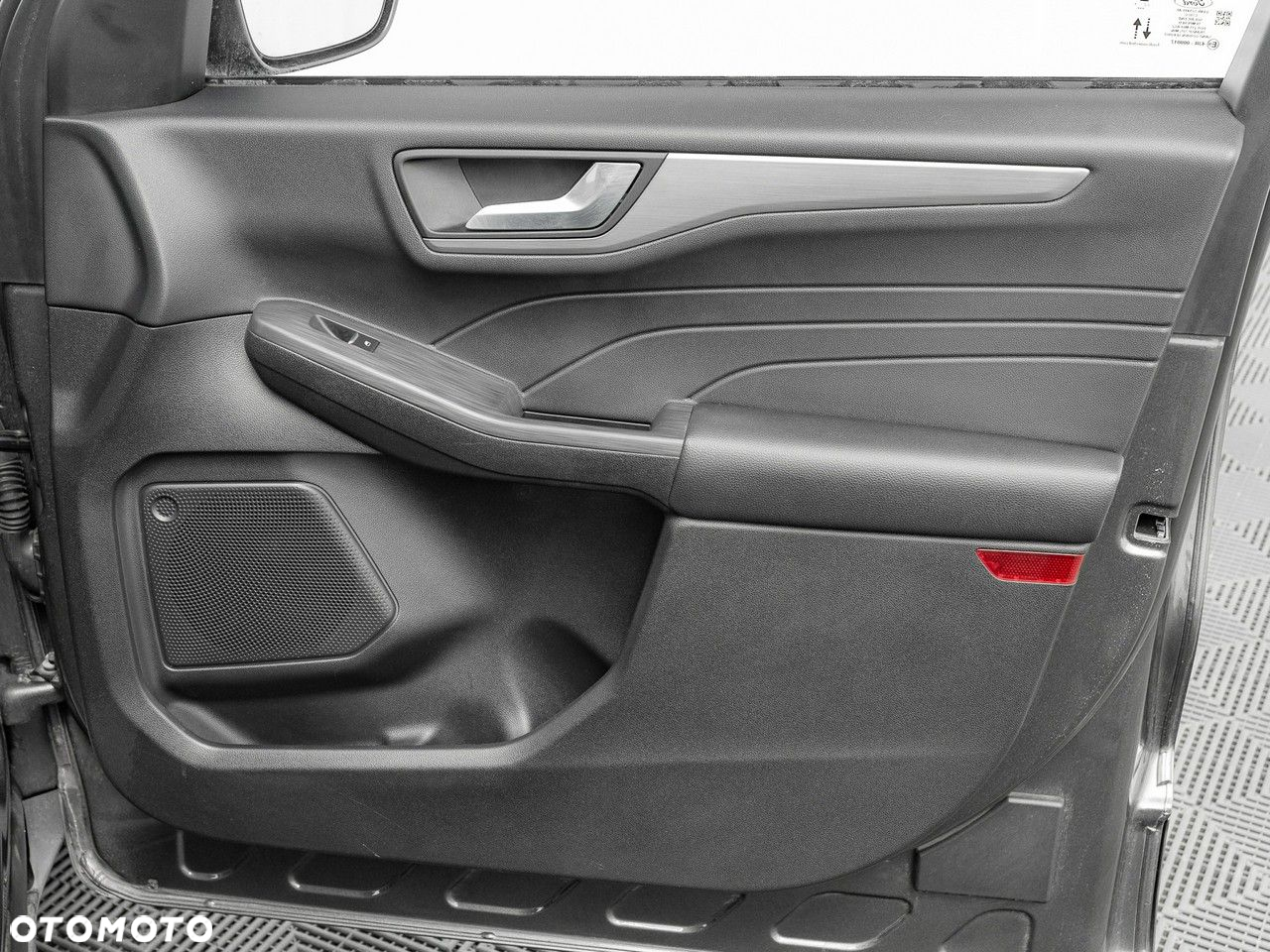 Ford Kuga 1.5 EcoBoost FWD Titanium - 30