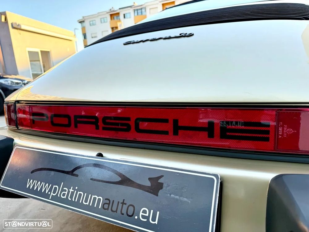 Porsche 911 Série G - 57