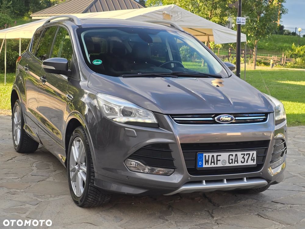 Ford Kuga 2.0 TDCi FWD Titanium - 13