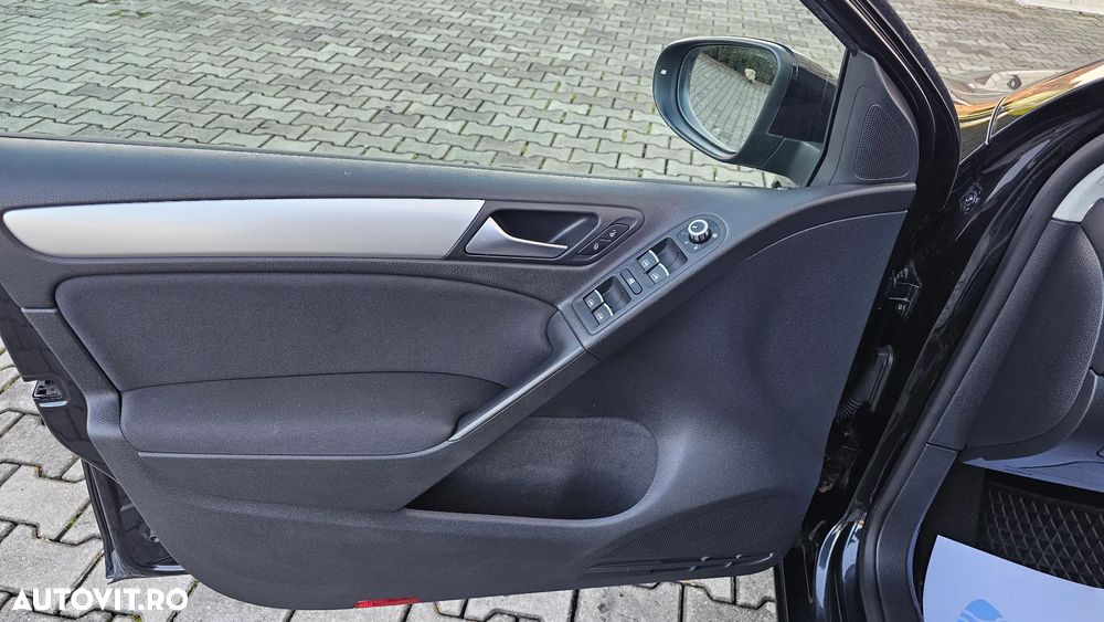 Volkswagen Golf 1.4 TSI DSG Highline - 19