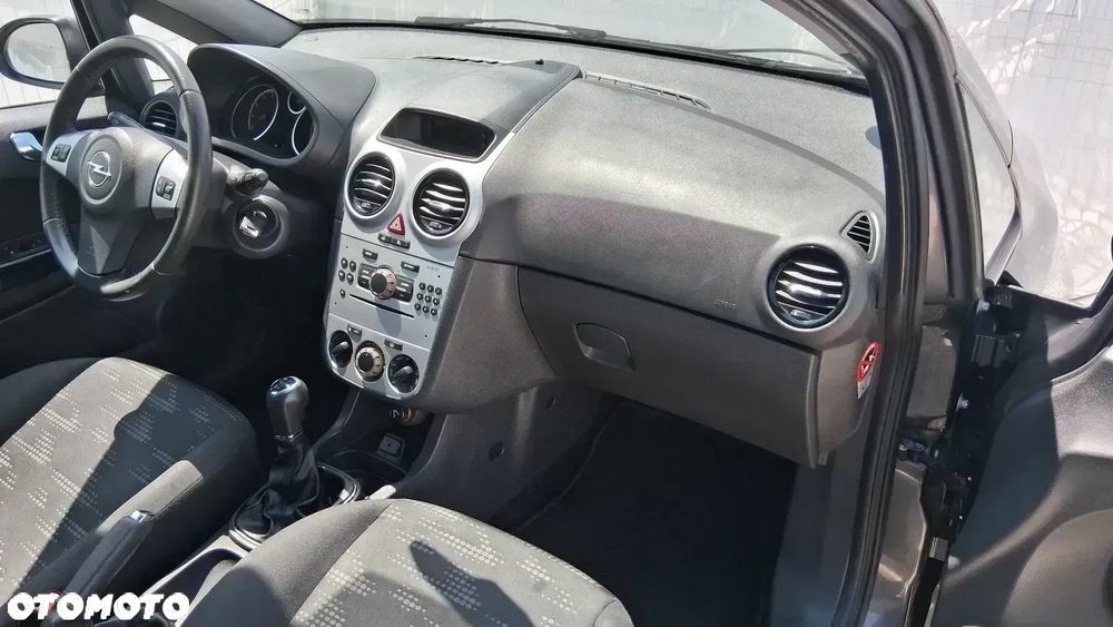 Opel Corsa 1.2 16V Color Edition - 11