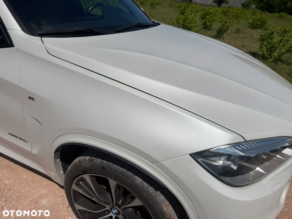 BMW X5 xDrive50i Sport-Aut - 10