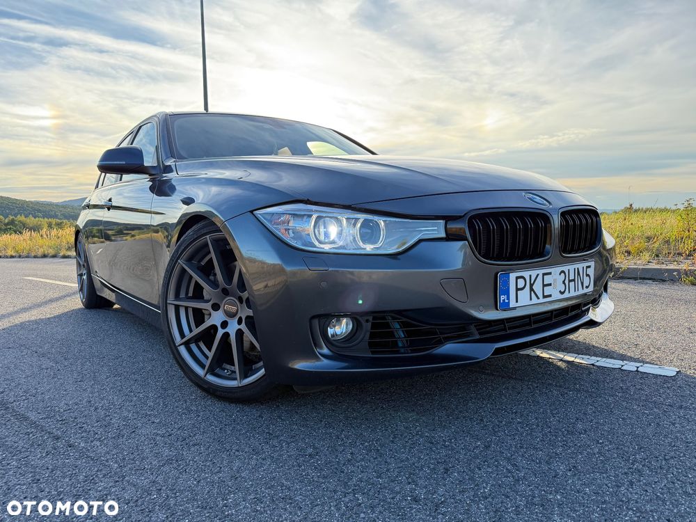 BMW Seria 3 335i - 2