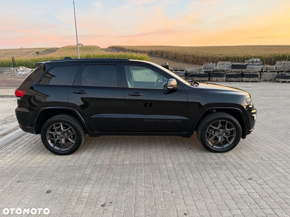 Jeep Grand Cherokee - 4