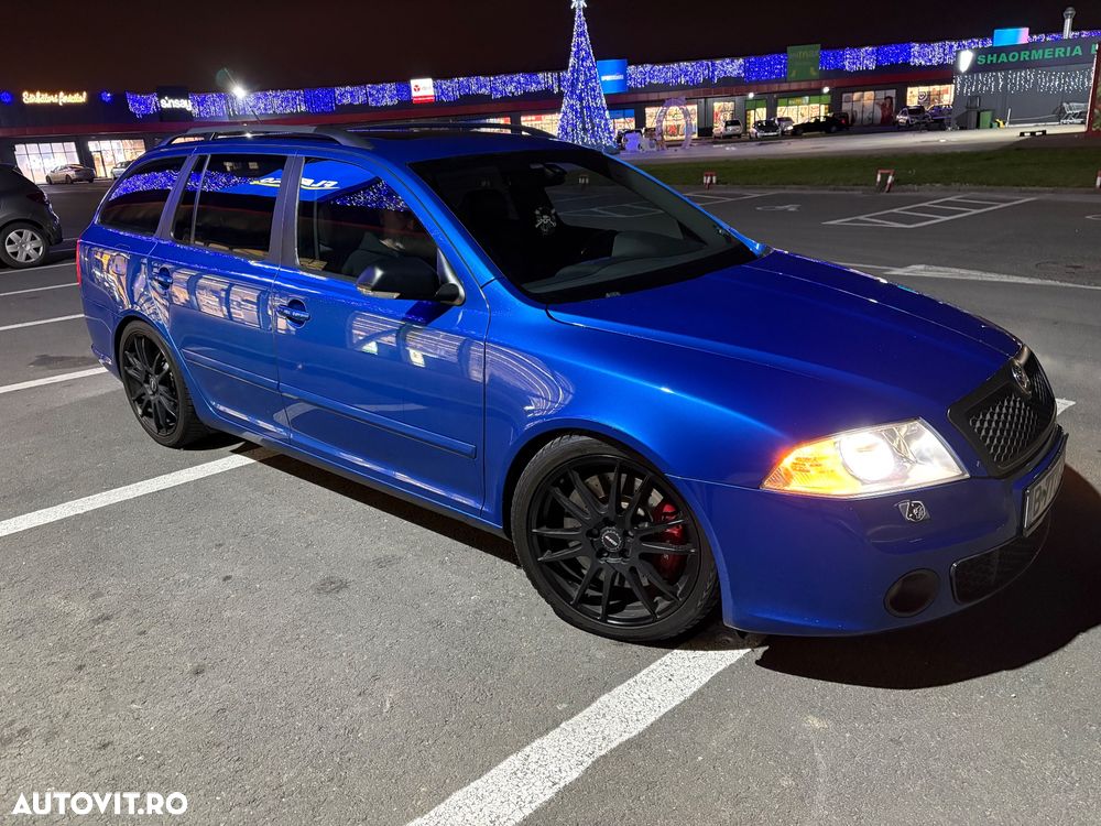 Skoda Octavia Combi 2.0 FSI Turbo RS - 2
