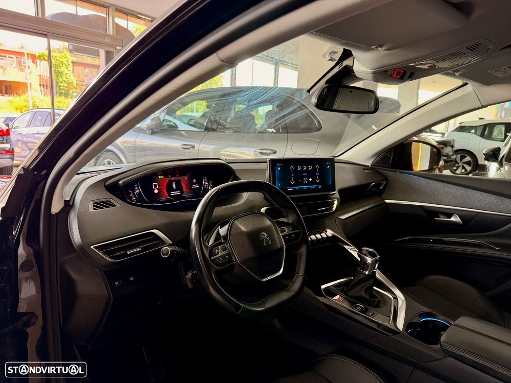 Peugeot 5008 1.5 BlueHDi Allure - 30