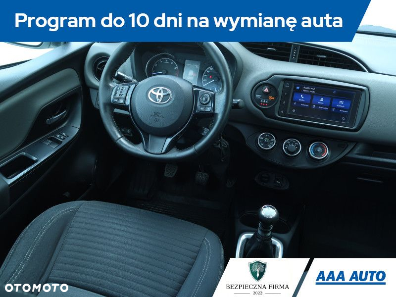 Toyota Yaris - 8